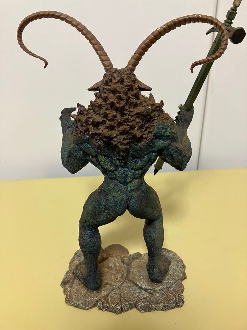 【詳細不明】ガレージキット レジンキャスト デーモン 山羊モチーフ