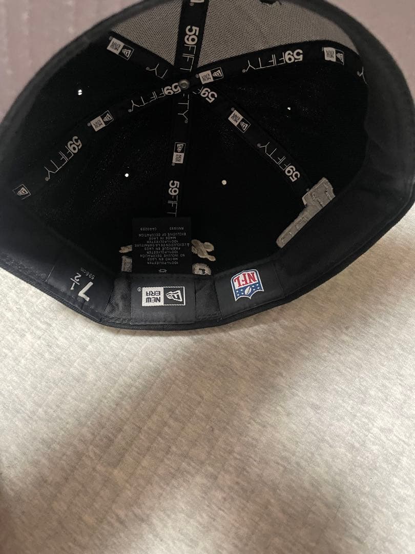 RAIDERS キャップ ブラック グレー LV