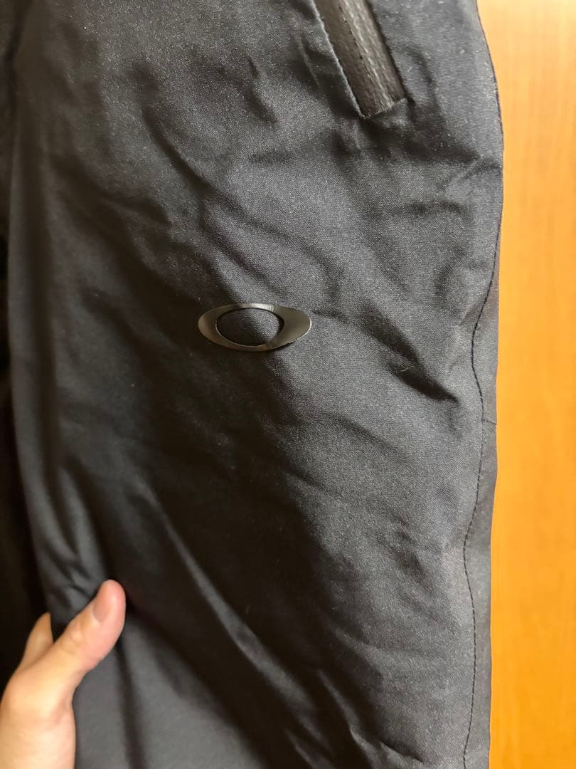 し*る様 OAKLEY ゴアテックススノーボードパンツ