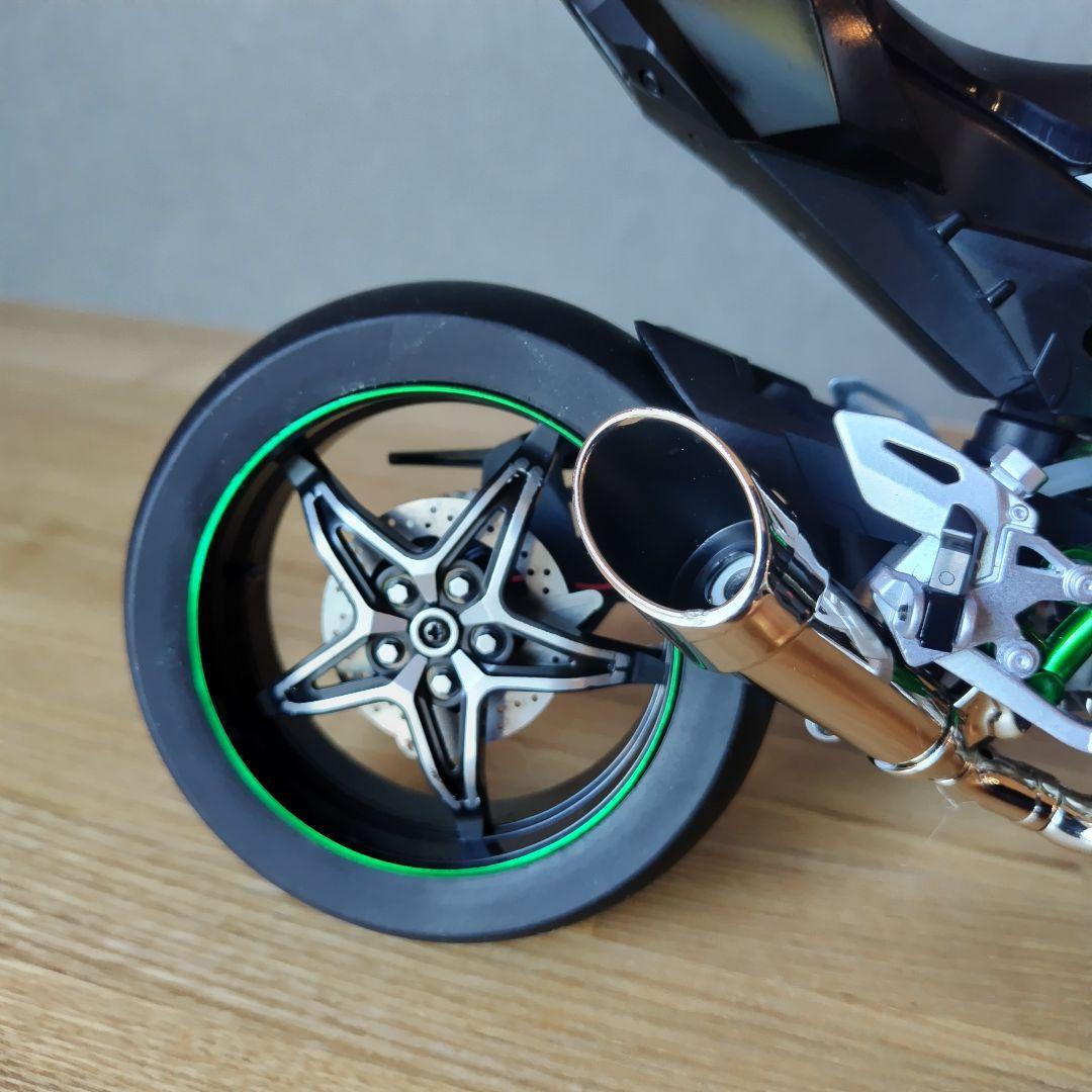 Kawasaki Ninja H2R 1/6 合金バイクモデル 可動フィギュア付