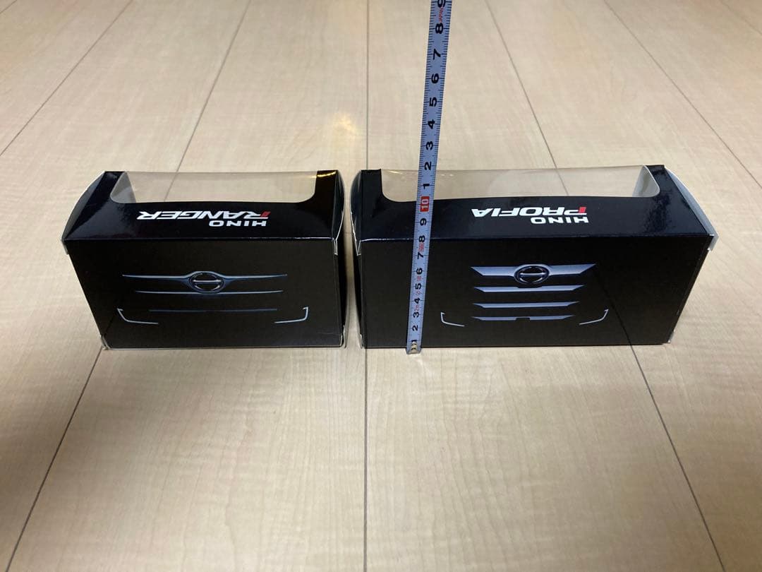 日野自動車　スケールモデル　フィギュア　レンジャー　プロフィア