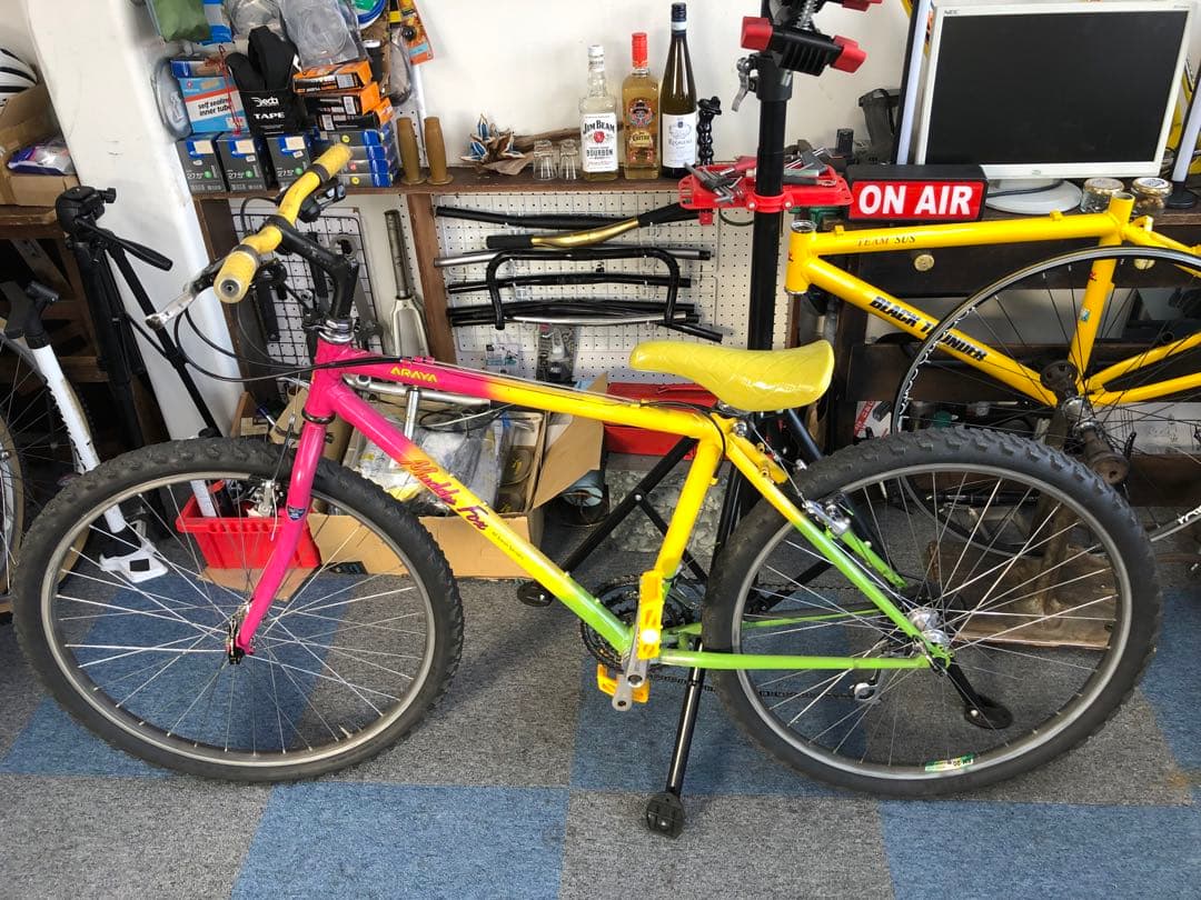 Zent【ハンドル交換しました】Araya MuddyFox