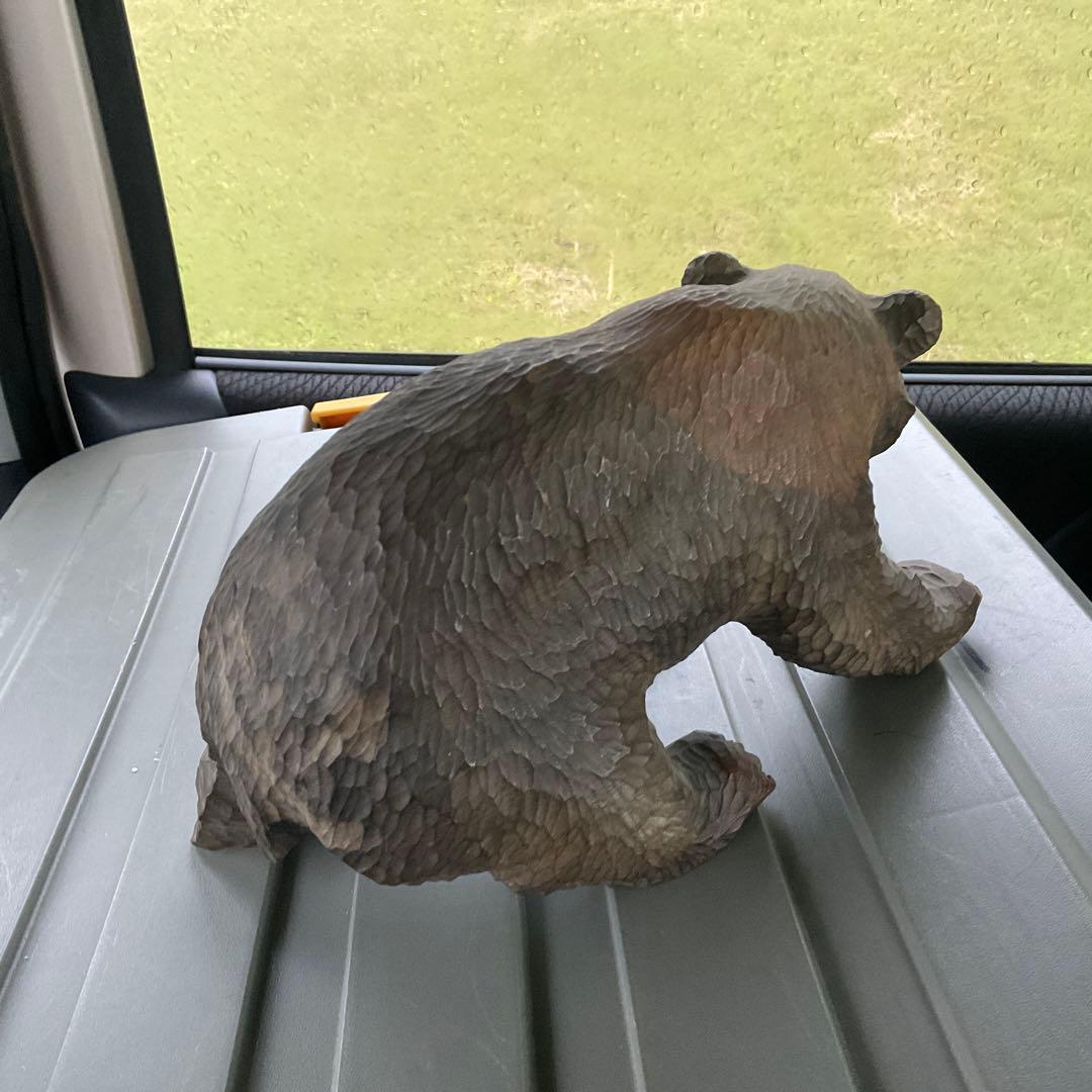 木彫りの熊　北海道洞爺湖お土産、八木作。1957年製作。土産物　昭和レトロ。