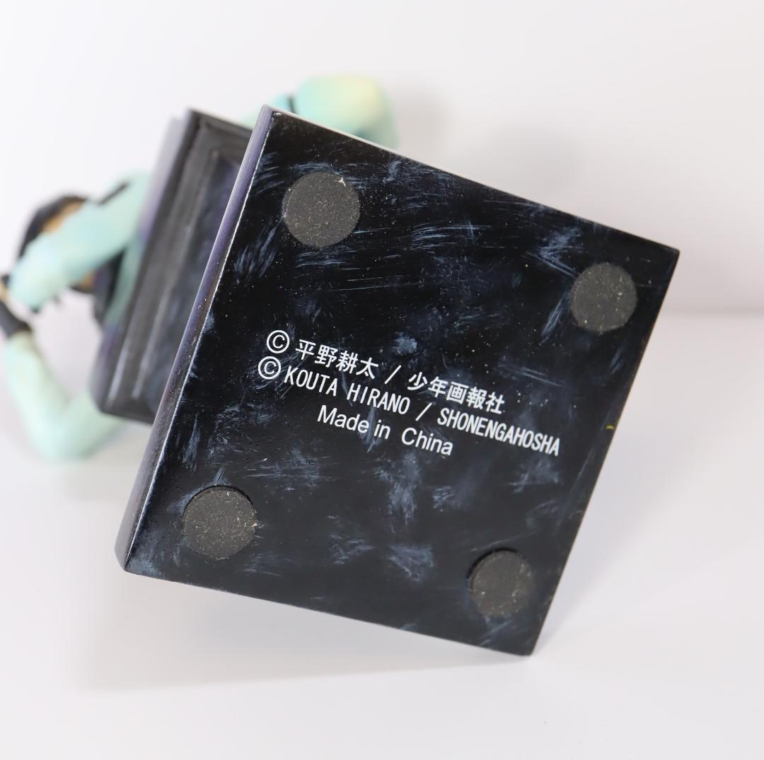 ヘルシング ウォルター・C・ドルネーズ胸像