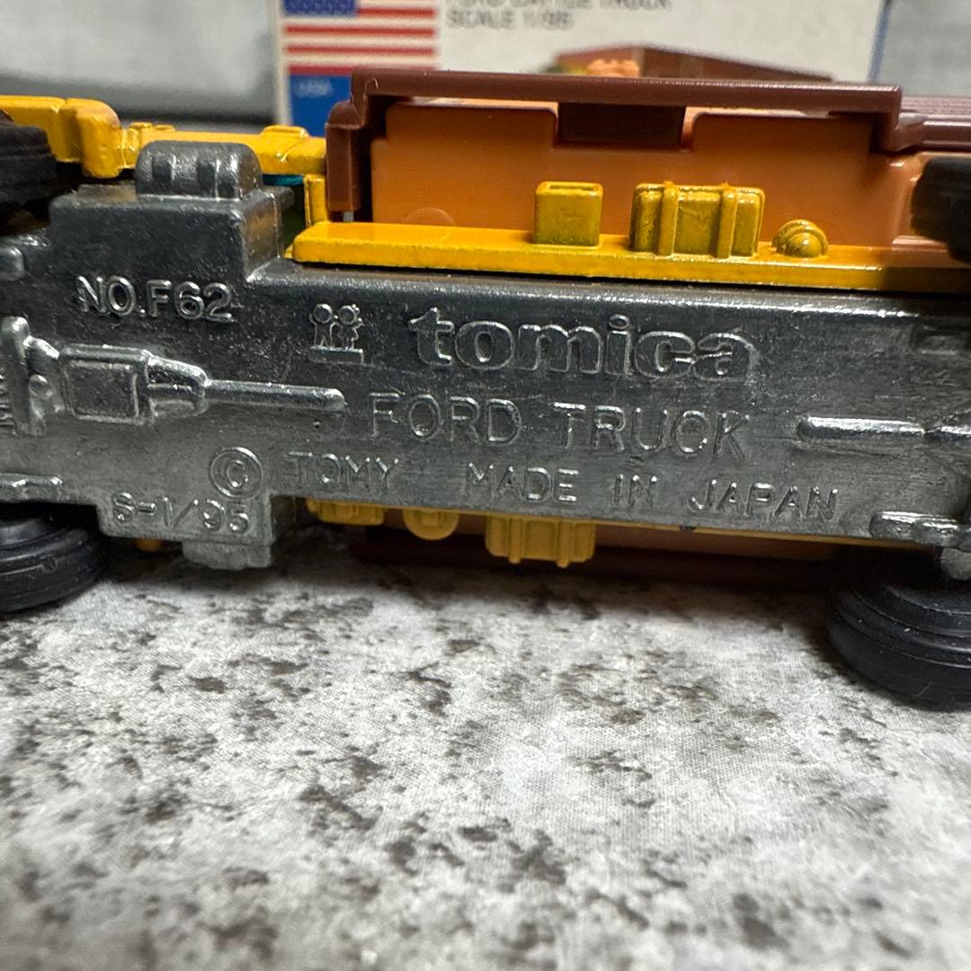 美品レア　トミカ青箱外国車シリーズF27フォードキャトルトラック