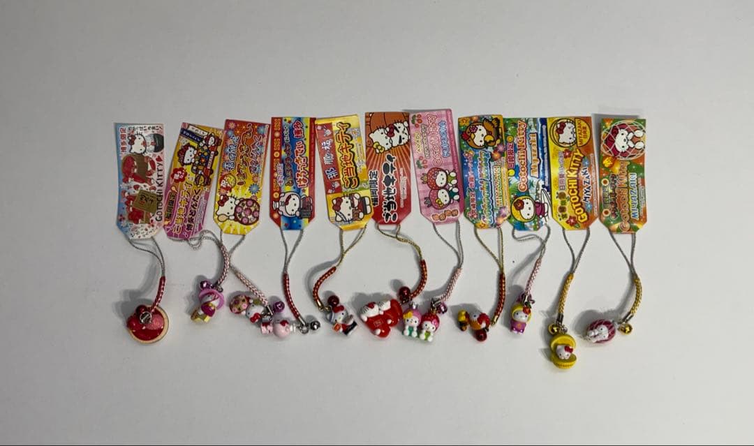 M*a様 【レアあり】ご当地キティ根付　セット(E)