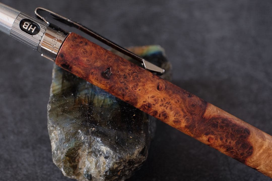 PG5木軸カスタム0225　高村杢工房 製図用シャープペンシル 花梨瘤紅白