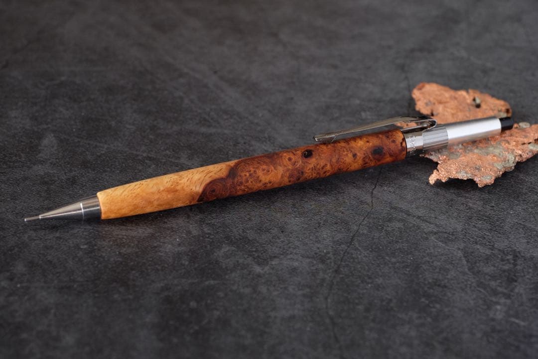 PG5木軸カスタム0225　高村杢工房 製図用シャープペンシル 花梨瘤紅白