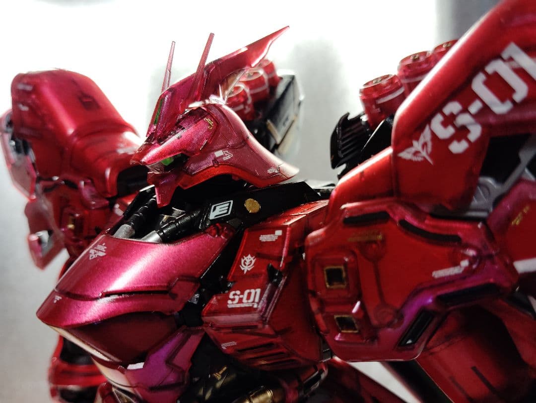 1/100 MGサザビー ver.ka メカニカルコアメッキ風　塗装改修済完成品