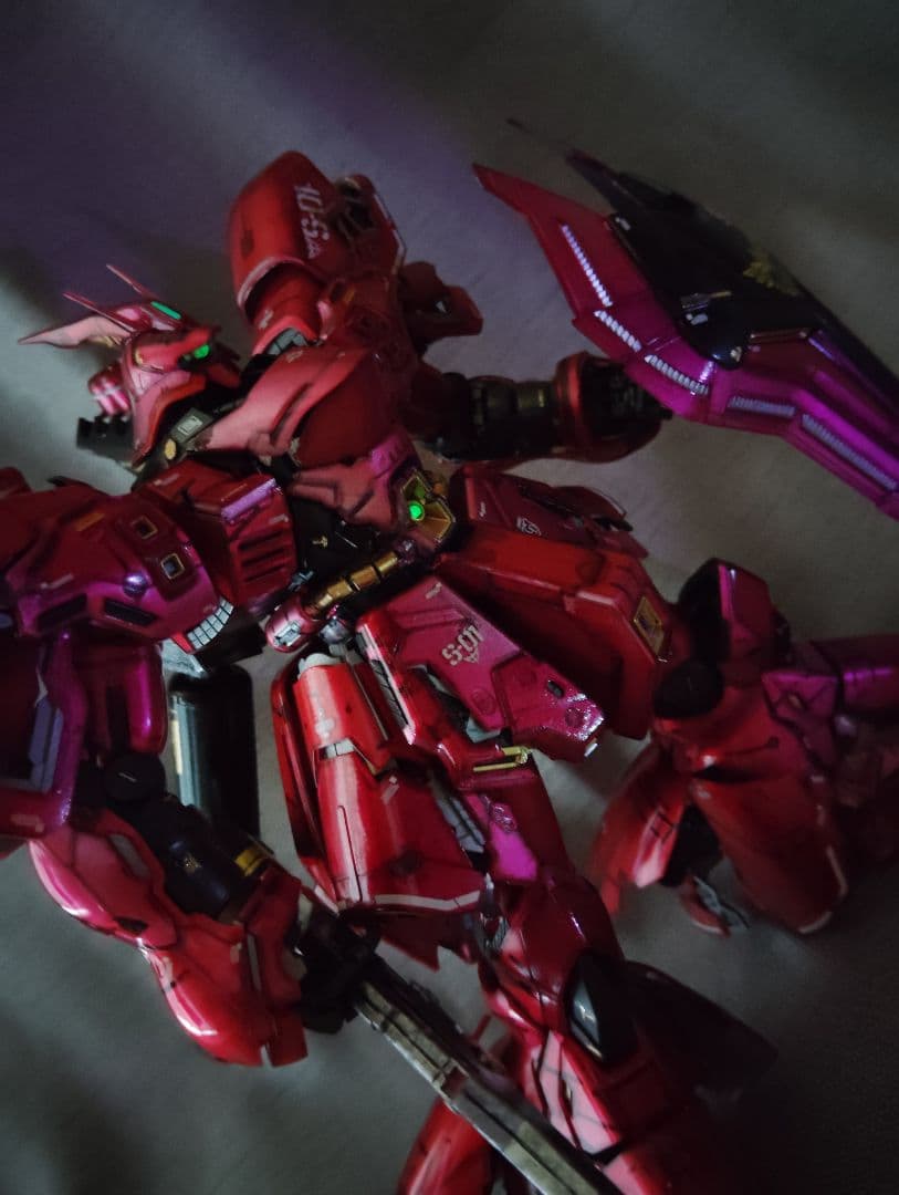 1/100 MGサザビー ver.ka メカニカルコアメッキ風　塗装改修済完成品