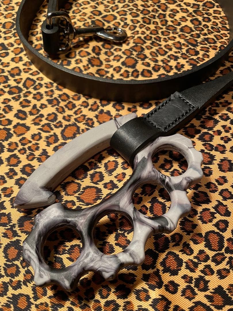 グレー黒　ナックル　ドッグ　リード　本革