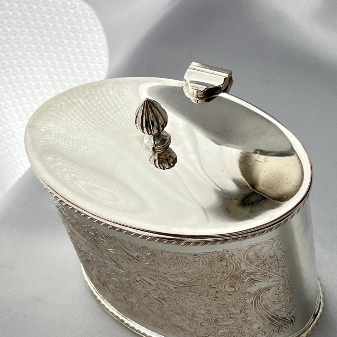 【英国】チェイシングの素晴らしいティーキャディー【シルバープレート】