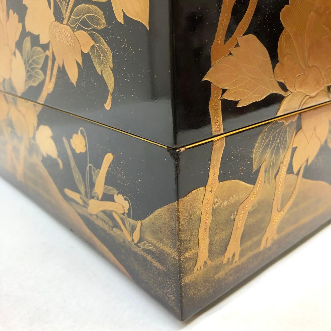 金蒔絵お重　漆器　木製　花鳥図柄　唐獅子図柄　五段重別蓋付き　共箱無