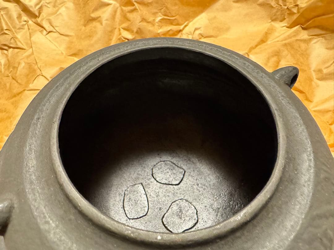 置炉　磨入子　桑色　置炉釜　老松紋　五徳　虫喰　　置き炉3点セット　茶道具