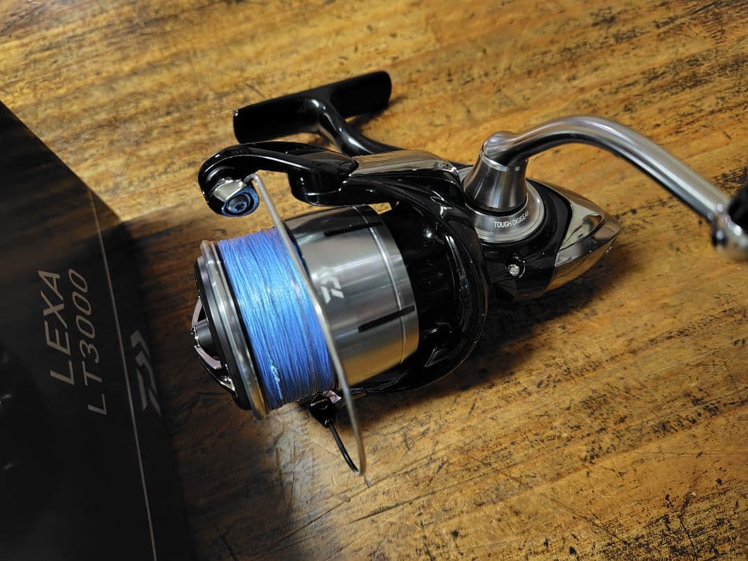 LEXA LT3000 スピニングリール