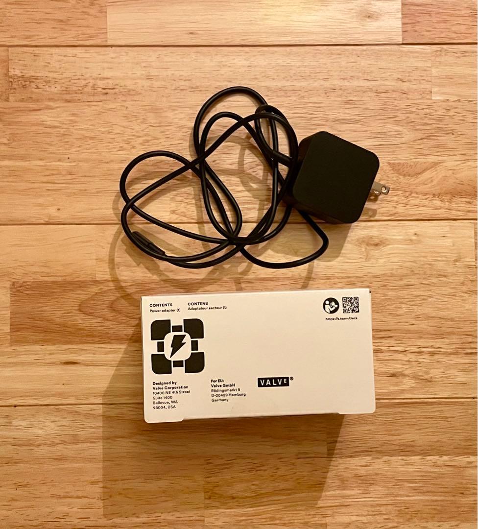 美品Steam Deck 256GB LCD 本体、ケース付き