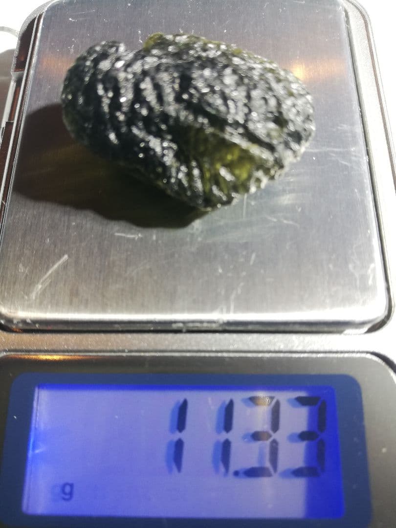 モルダバイト　11グラム　天然ガラス