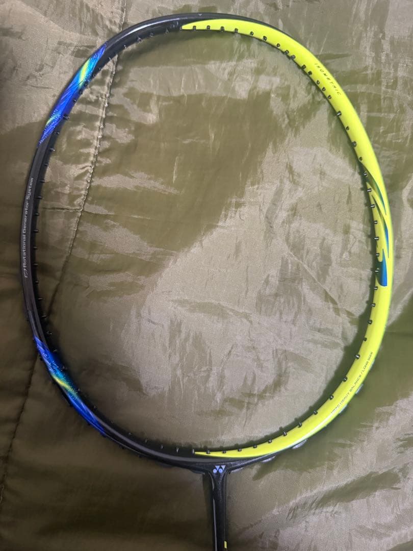YONEX アストロクス77 4UG5 バドミントンラケット