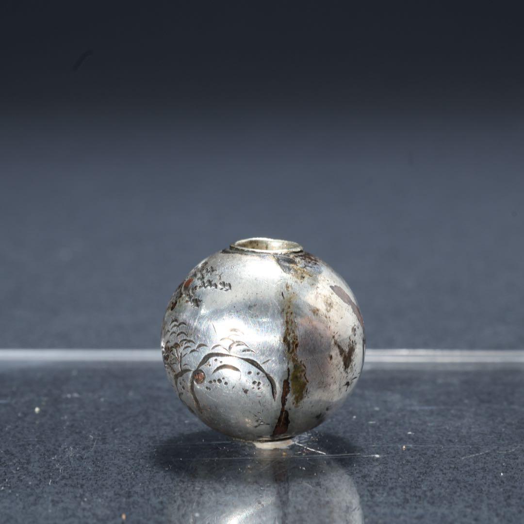 緒締め玉　山水　提げもの　金属　銀　R1650