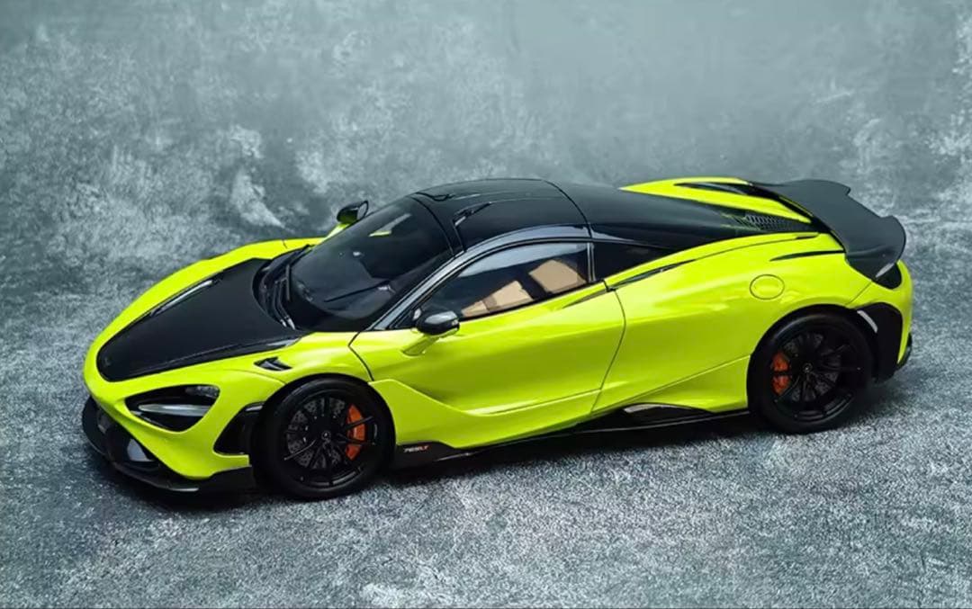 McLaren 765LT 1/18スケールモデルミニカー