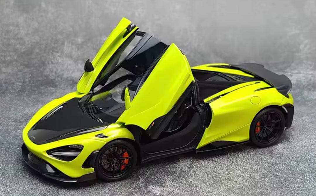 McLaren 765LT 1/18スケールモデルミニカー