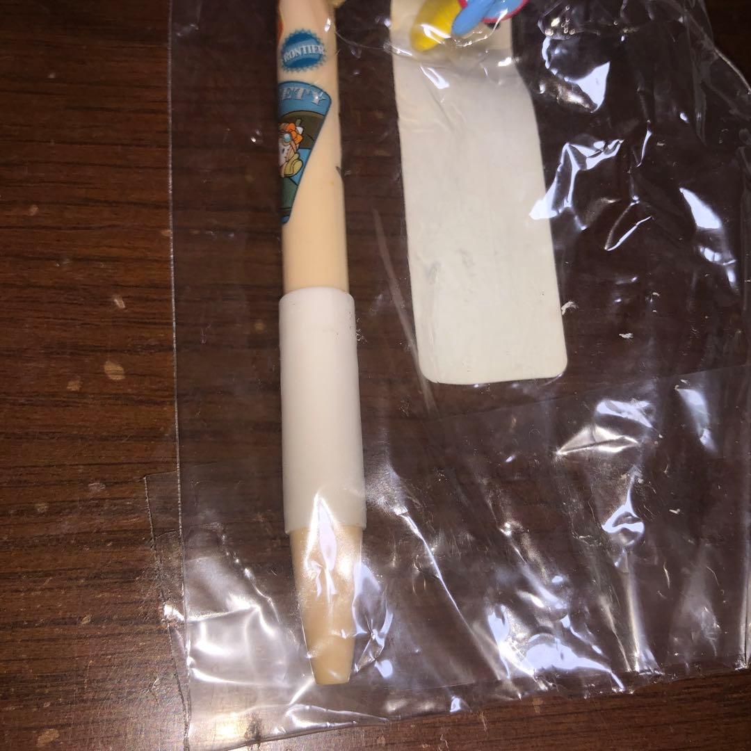 トゥイーティー ハローキティ ボールペン ヒコーキ　飛行機