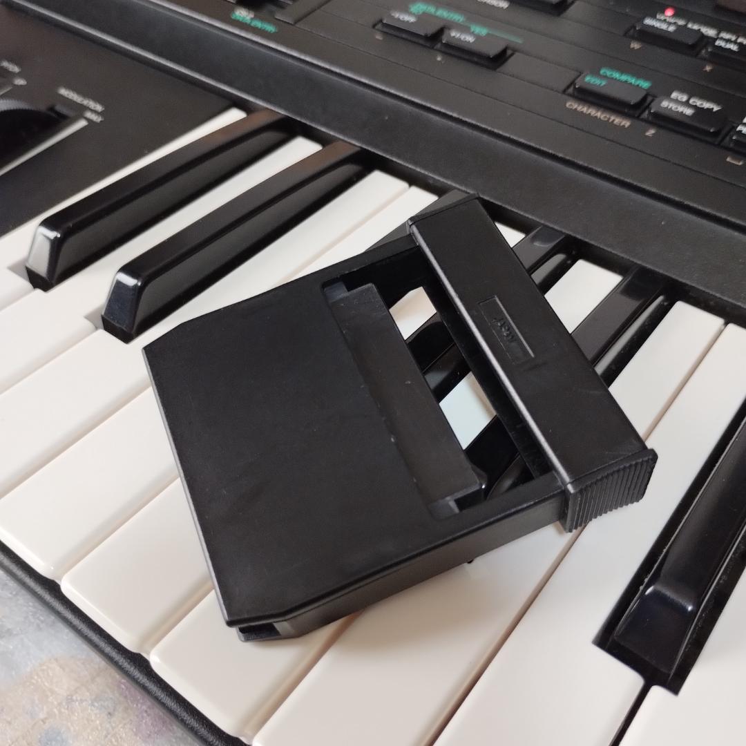 ヤマハ「 ADP1 」カートリッジ・アダプター for YAMAHA DX7Ⅱ