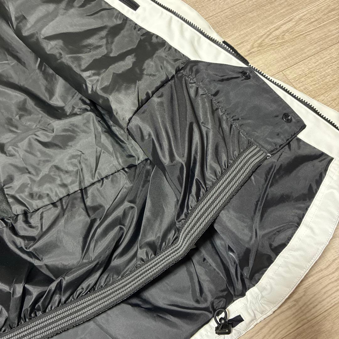 未使用 エアボーン ARBN スキーウェア スノボードウェア 上下セット LL