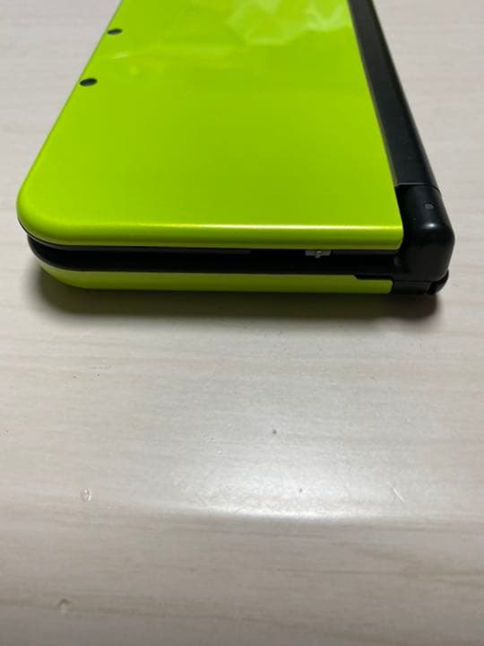 Newニンテンドー3DS LL ライム×ブラック