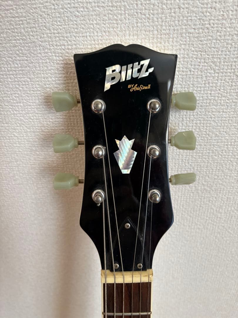 Blitz by Aria Pro2 SG ギター