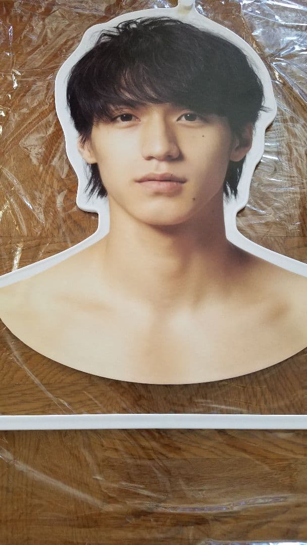 【お値下げ】NEWS　ハンガー　RUSS-Kコラボ　非売品　6人セット