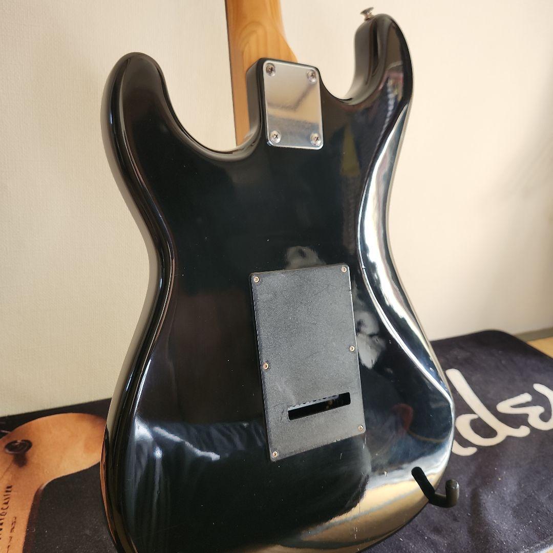 ノーブランドストラトキャスタータイプ ブラック マッチングヘッド