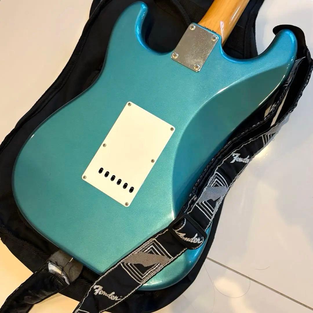 フェンダージャパン　ストラトキャスター　エレキギター