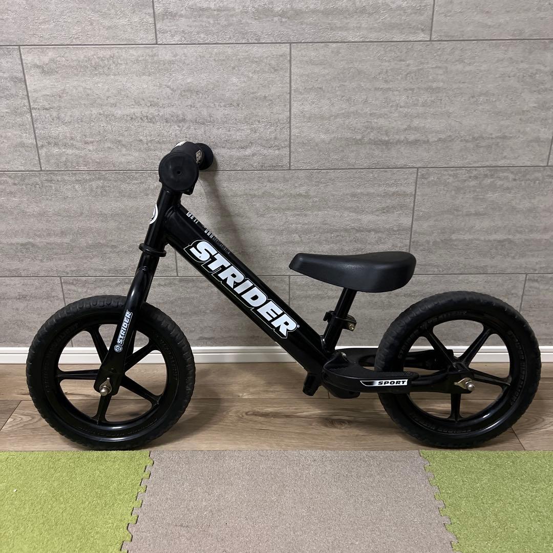 N*Y様 STRIDER SPORT バランスバイク ブラック 12インチ