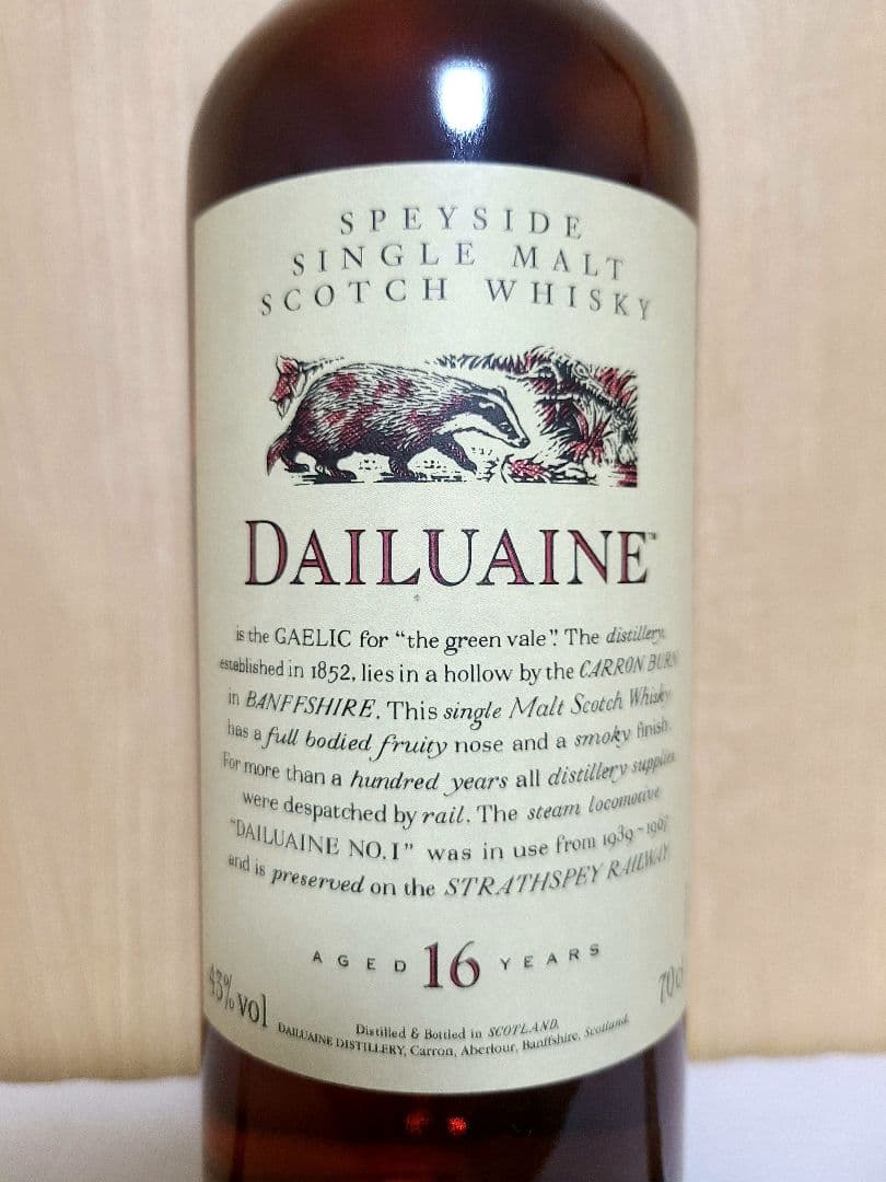 ダルユーイン 16年 スペイサイド 花と動物シリーズ 700ml 43%