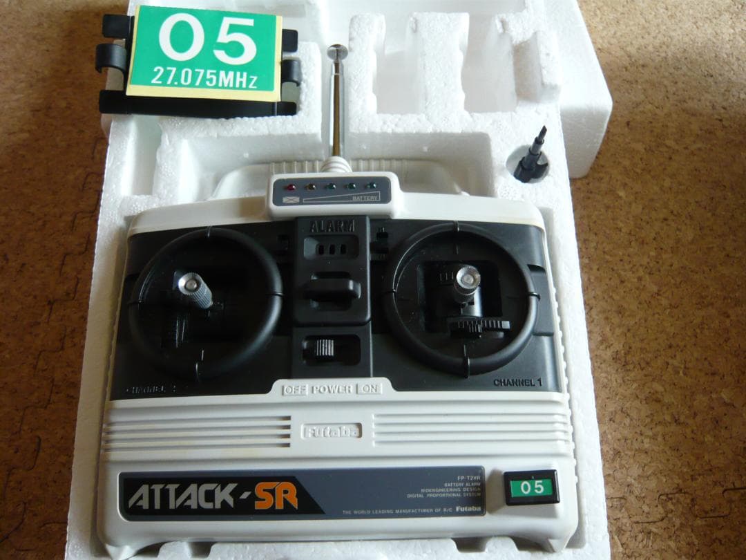 タミヤ 1/10電動RC ４ＷＤメルセデスＣクラスＤＴＭ－Ｄ２ AMG 完動品