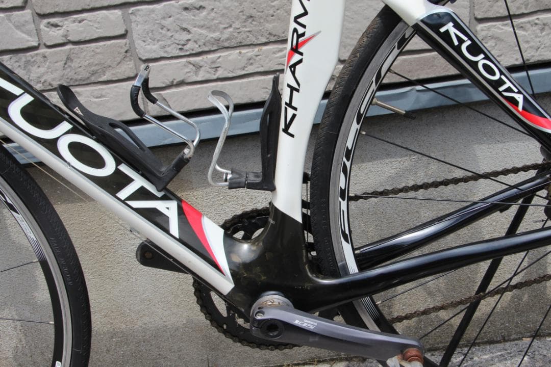 引き取り限定♪KUOTA♪KHARMA♪Race♪カーボンフレーム♪クオータ♪