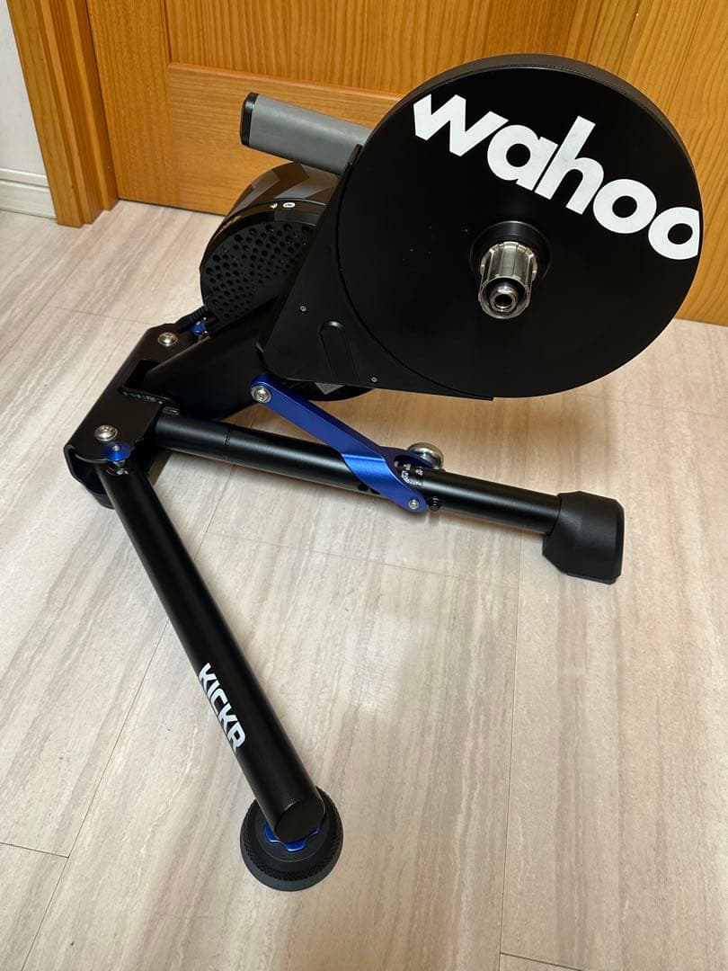 アクセサリー Wahoo KICKR V6