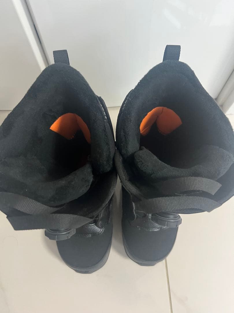 Salomon 『超美品』女性用スノーボードブーツ ブラック23-24