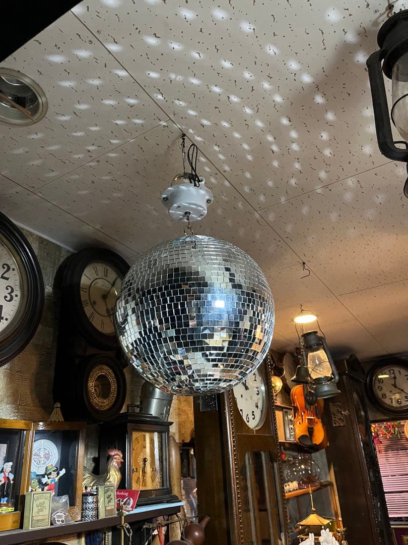 ミラーボウル、ディスコミラーボウル、踊り場、マハラジャ、電動回転ミラーボウル、