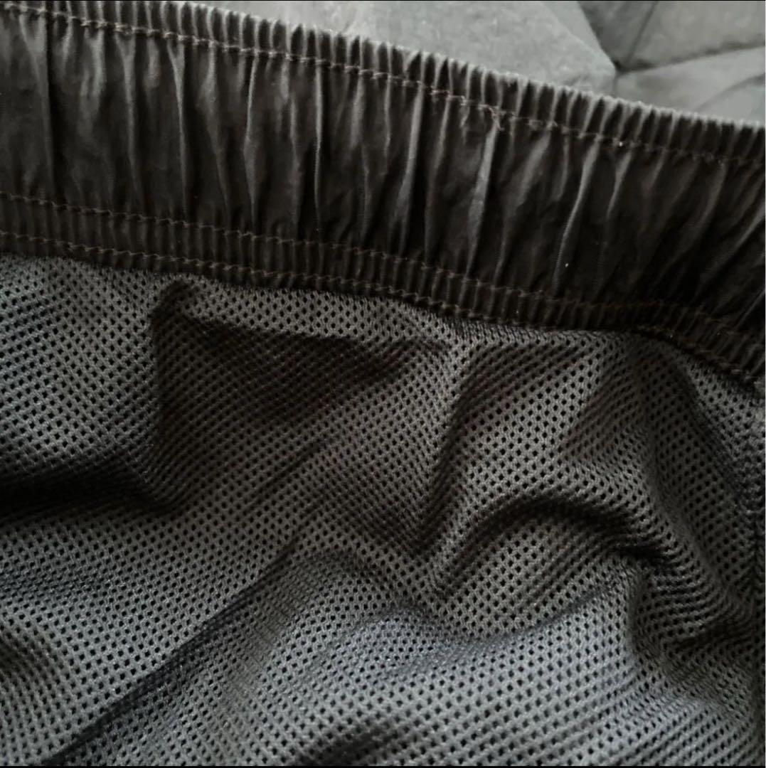 新品　ナイキ　レディース　ウィンドブレーカー　上下セットアップ　ブラック　黒　L