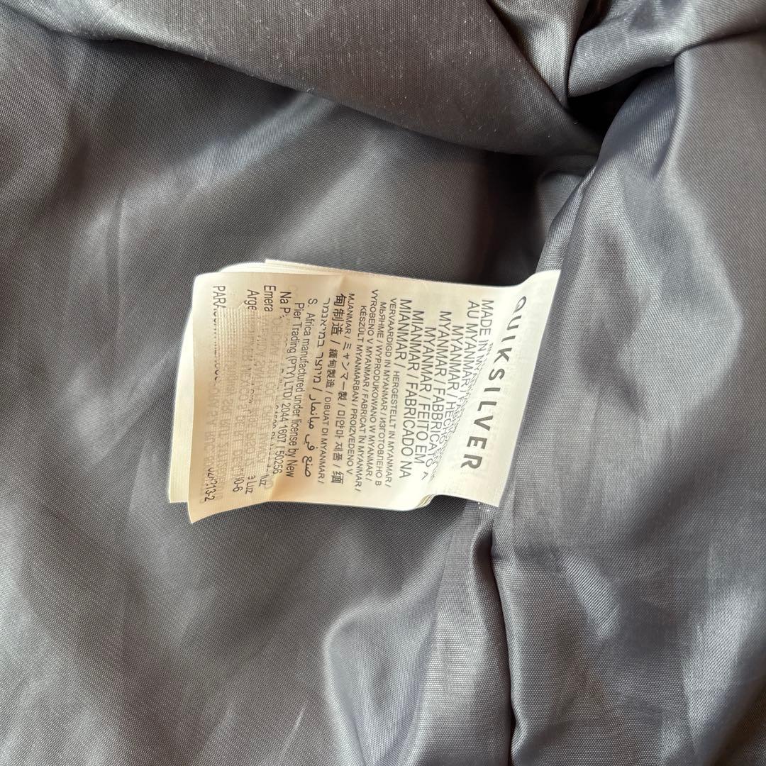 クイックシルバー　キッズ　スノーボード　スキーウェア　JOYRIDE 130