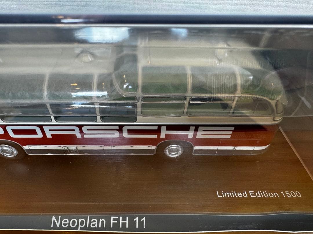 【Schuco】限定1500台 Neoplan FH 11 Porsche