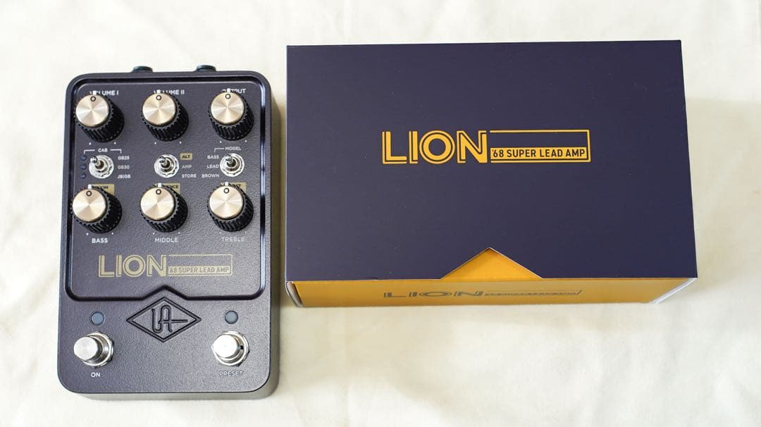 UAFX LION アンプシミュレーター　純正ACアダプタ付