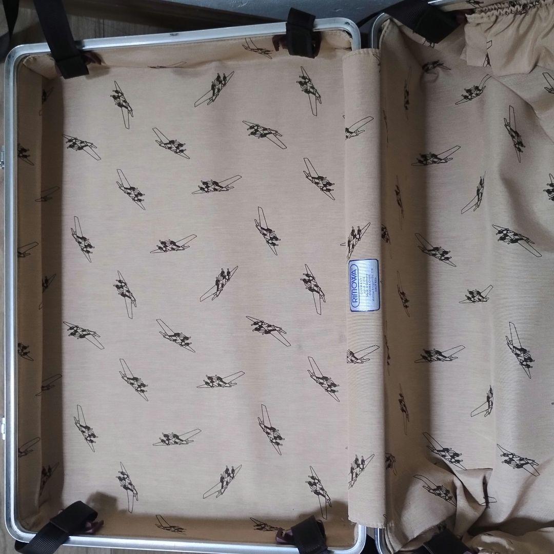 ◎希少★美品★RIMOWAリモワ★クラシックフライト機内持込み2輪TSAキャビン