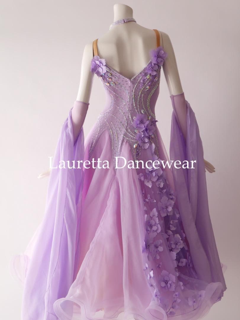 新品未使用 新作社交ダンスドレス スタンダード Ｍ 高級仕様 ラベンダー モダン