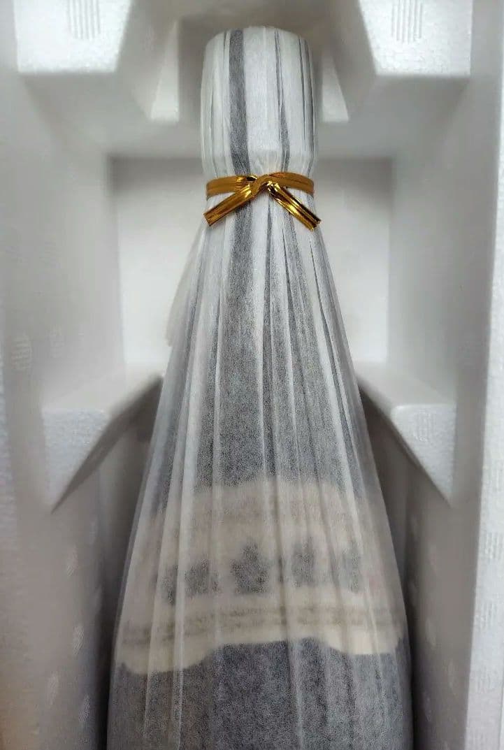 ☆送料込み☆　森伊蔵 芋焼酎 1800ml 　25% 　1.8l