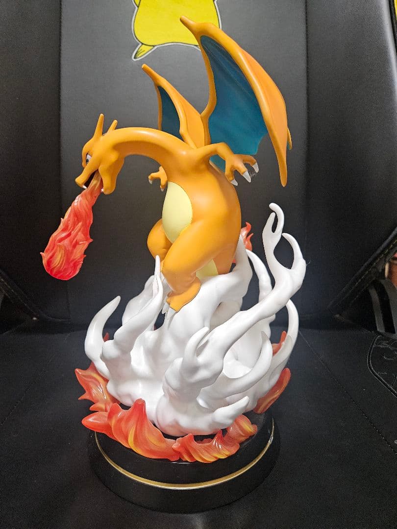 ポケモン リザードン フィギュア 美品