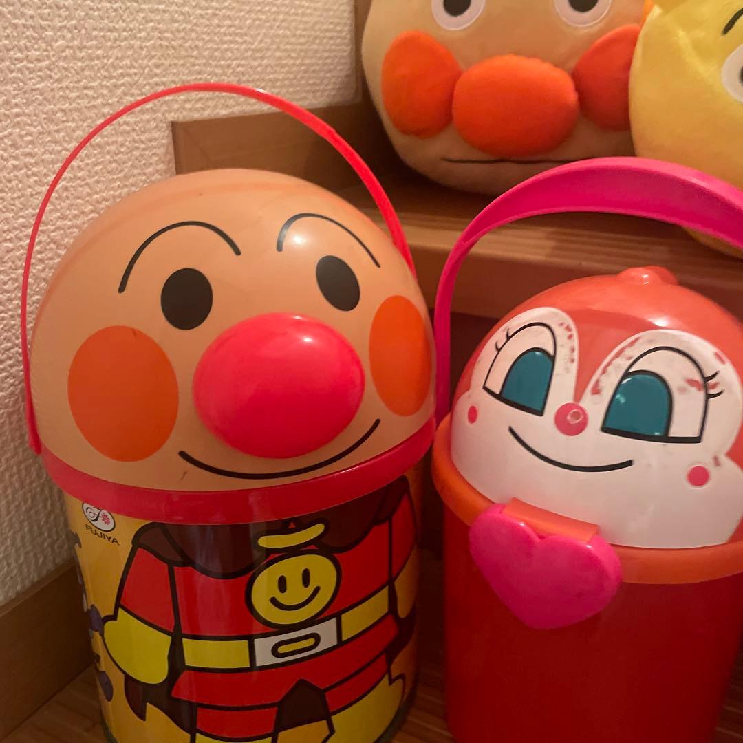 アンパンマンぬいぐるみまとめ売り