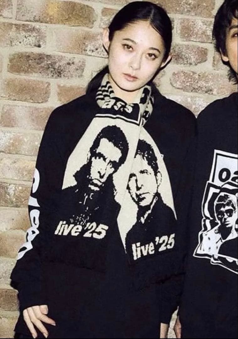 oasis live '25 フットボールスカーフ マフラー　adidas